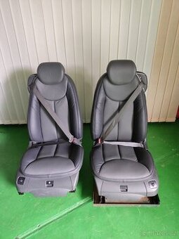 Prodám náhradní díly Mercedes SL  R230
