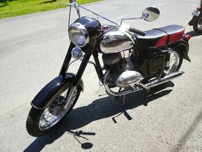 Jawa 250/590 sport