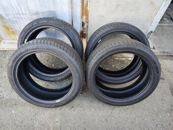 18"zánovní sada letních pneu Goodyear 215/45/18 5000Kč/4ks