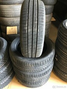205/55/r17 GOODYEAR EFFICIENT GRIP PERFORMANCE