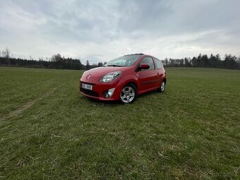 Renault Twingo 1.2i 55 kW – rok 2011