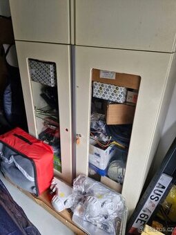 Dílenská kovová skříň Kovona
