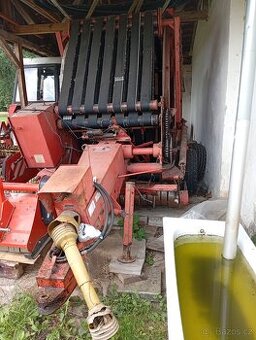 Prodám lis na kulaté balíky