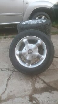 Alu kola MOMO 4x100 + pneu Barum Brillantis 2 185/60 r14