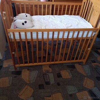 Detska postylka s vybavenim