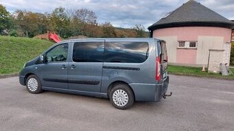 Peugeot Expert Tepee long 2.0 Hdi, 8 míst v TP