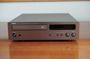 CD přehrávač YAMAHA CDX10