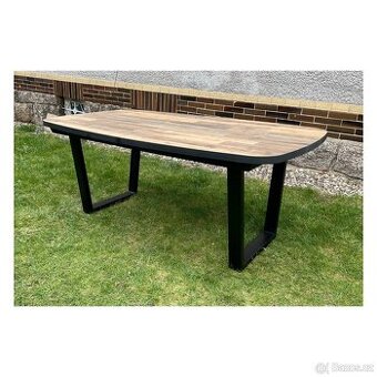 Jídelní stůl Masura – rozkládací, dubová dýha + kov