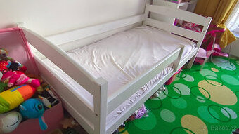 Dětská postel ANNITTI PINE 160x80 s roštem a matrací