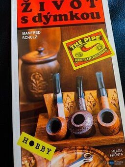 Kniha ŽIVOT S DÝMKOU 219 Kč (9 €) i na Slovensko