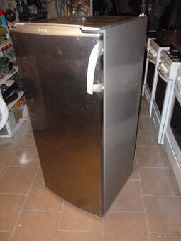 lednička gorenje šedá,v-124cm,š-55cm