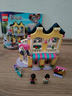 LEGO Friends 41427 Emma a její obchod s oblečením