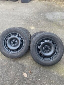 Sada plechových disků + pneu zimní pneu
