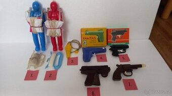 STARÉ  HRAČKY -č5