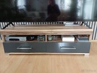 Televizní stolek - 1