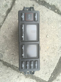 Panel ovládání topení (Climatronic)