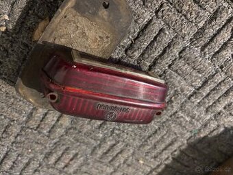 Zadní světlo skůtr