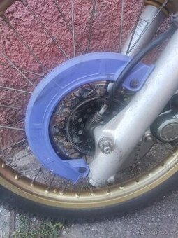 Yamaha xt 600 kryt kotouce