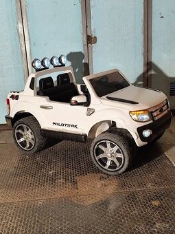 Dětské elektrické auto FORD RANGER