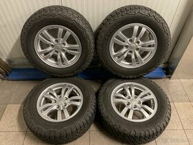 Mitsubishi Outlander 215/70/16 Nokian Outpost AT