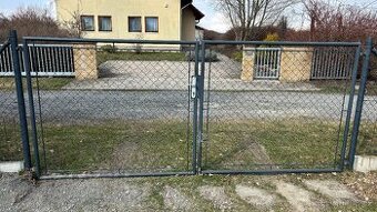 Dvoukřídlá brána délka 3600 mm, výška 1500 mm, antracit