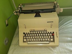 Psací stroj