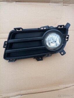 Levá mlhovka Mazda 5