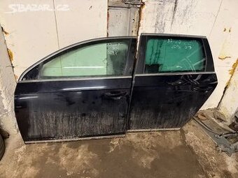 Levé přední a zadní dveře Passat B7 combi LC9X
