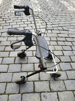 zdravotní pomůcka - chodítko, 130kg nosnost