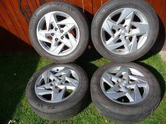 ALU KOLA -ORIGINÁL HYUNDAI KONA ,TUSCON 215/60 R17 5x114,3