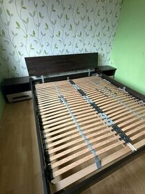 Konstrukce postele, rošty, noční stolky - 1