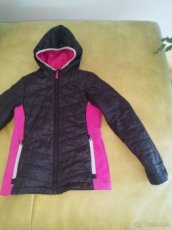Dívčí jarní/podzimní bunda s kapucí černo-růžová