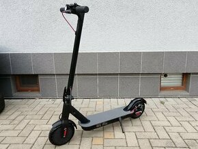 Elektrokoloběžka Sencor Scoter 2020 350W