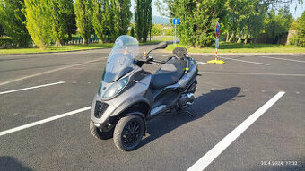 Piaggio MP3 500 -