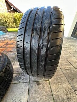 Pneu 205/40 R17 Vredestein Ultrac XL