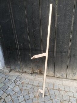 Násada kosiště s klikou