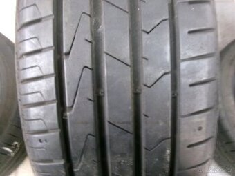 195/45 R16 HANKOOK (6-7mm) č.15556