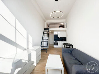 Pronájem bytu 1+kk 32 m²
