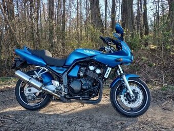 Yamaha Fazer fzs 600