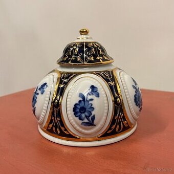 Porcelánová dóza, cukřenka Royal Dux Bohemia, výška 12cm - 1
