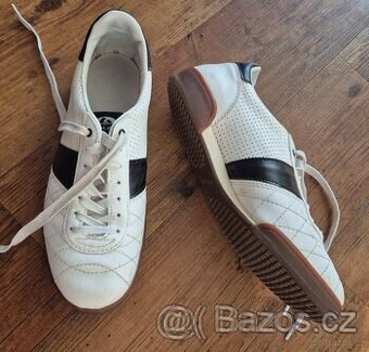 Špičková sportovní halová obuv BOTAS, vel. 41