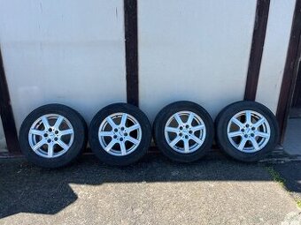 Alu kola 15" + zimní pneu novina
