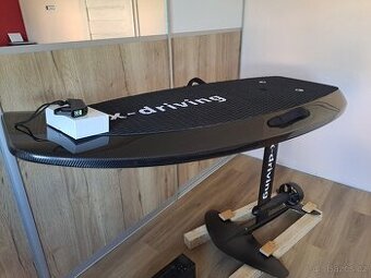 Jetsurf a efoil vyprodáno další za 10dnů