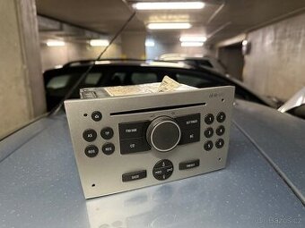 Prodám rádio OPEL CD30 MP3