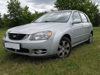 KIA CERATO 2004 BENZÍN DIGIKLIMATIZACE