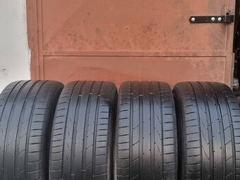 Letní Hankook 235/40/19