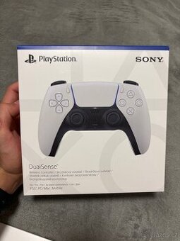 PlayStation 5 DualSense White