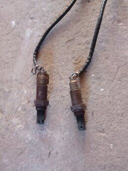 Toyta yaris 2006 lambda sonda 199,-/kus nic jím není