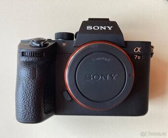 Sony Alpha A7 III