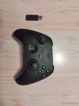 Xbox Ovladač + Bezdratový adaptér